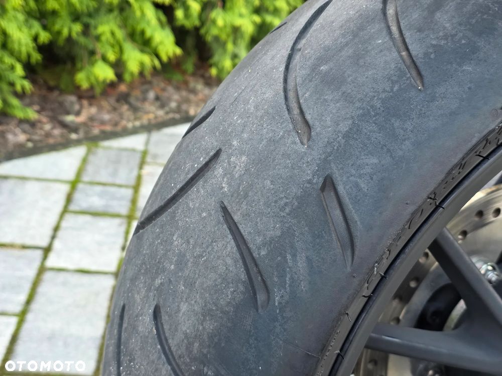 Triumph Speed Triple - 13