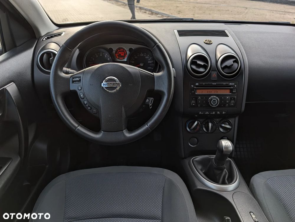 Nissan Qashqai 1.6 I-Way - 27