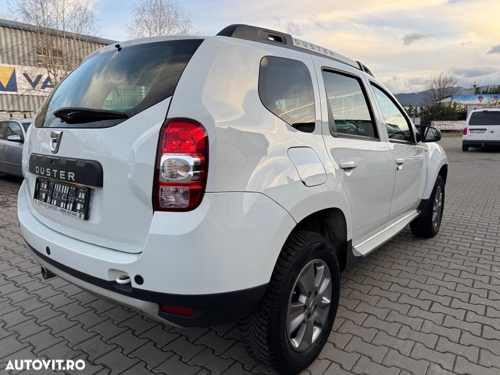 Dacia Duster 1.6 16V 105 4x2 Prestige - 4