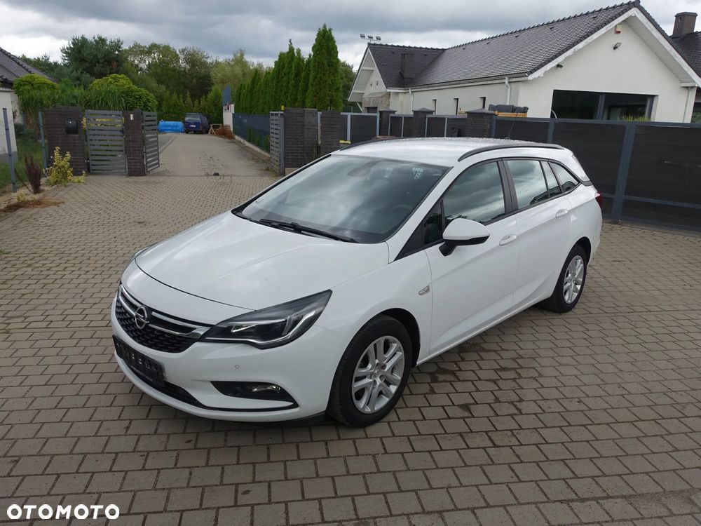Opel Astra - 8