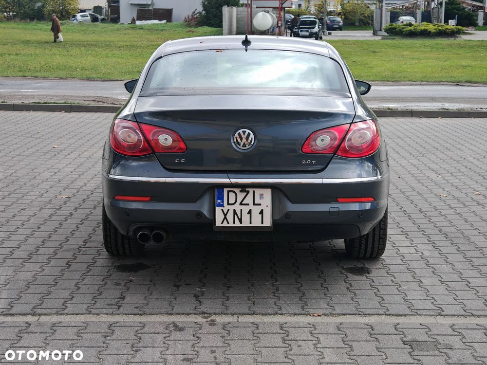 Volkswagen Passat 2.0 TSI Highline DSG - 10