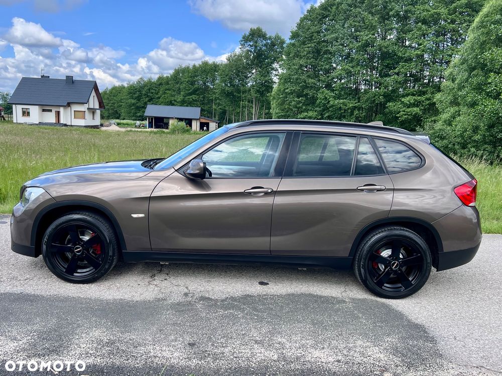 BMW X1 xDrive18d Sport Line - 4
