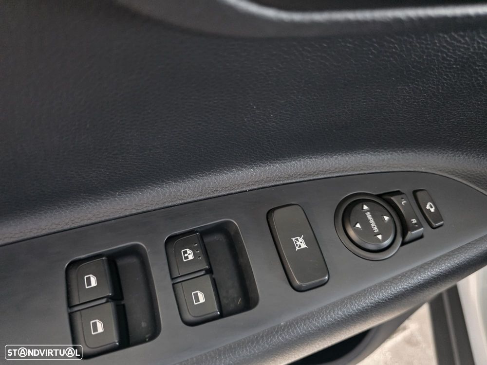 Kia Stonic 1.0 T-GDI Drive - 9