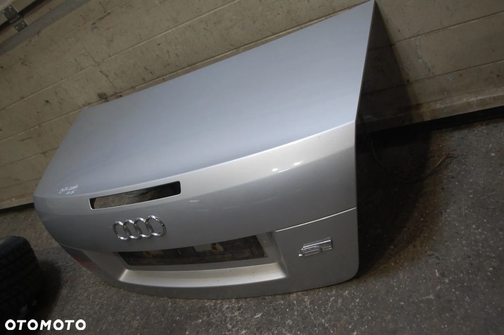 KLAPA BAGAŻNIKA TYŁ TYLNA AUDI A4 B6 B7 CABRIO LZ5C LY7W - 6