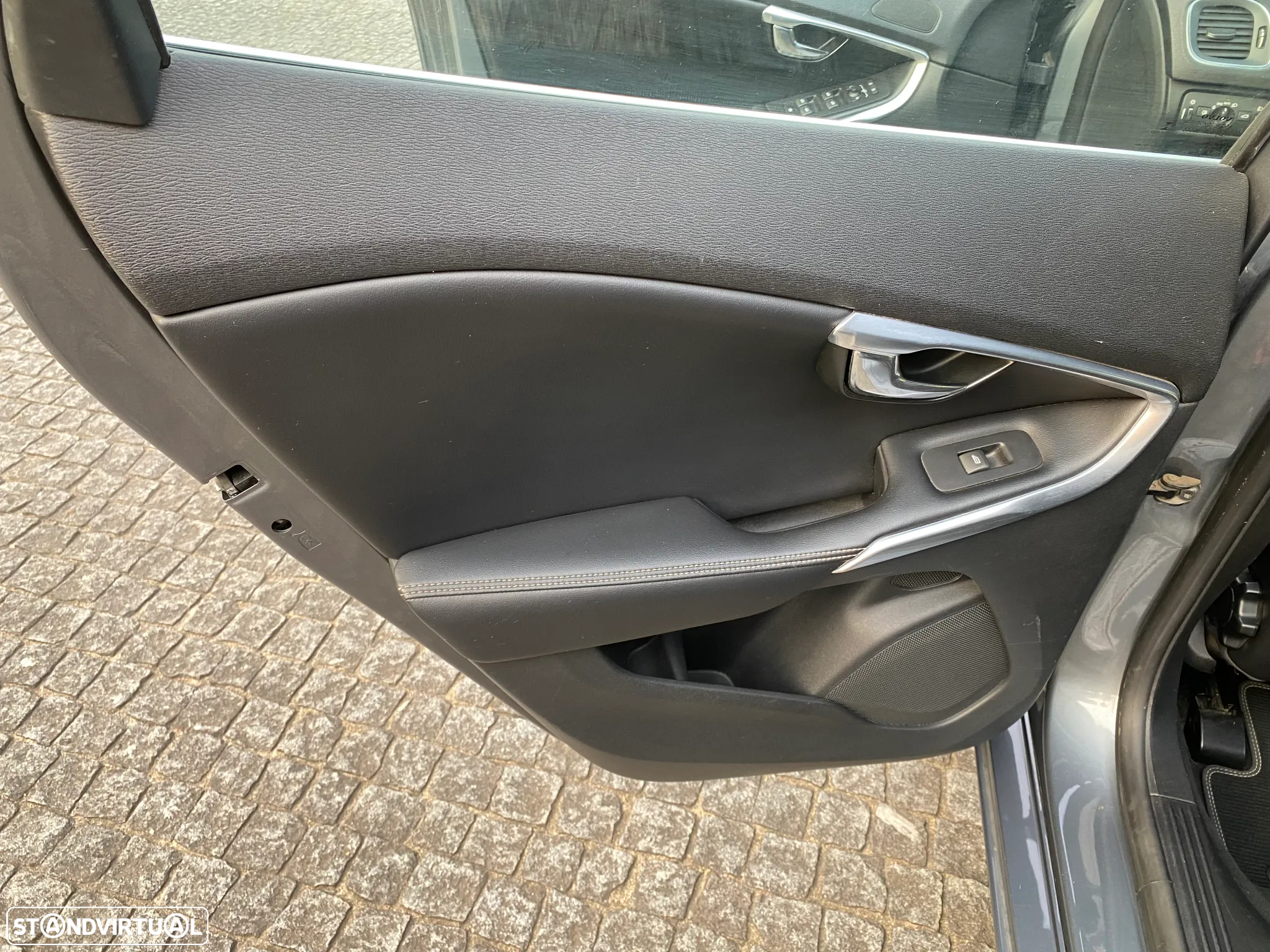 Volvo V40 - 38