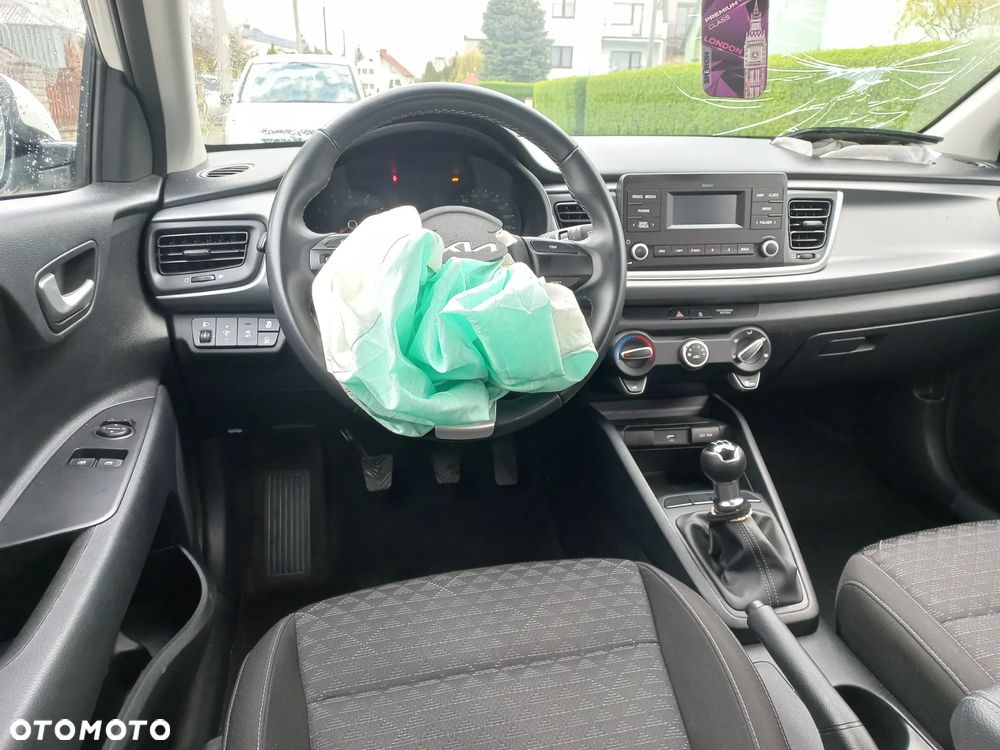 Kia Rio 1.2 Edition 7 - 19