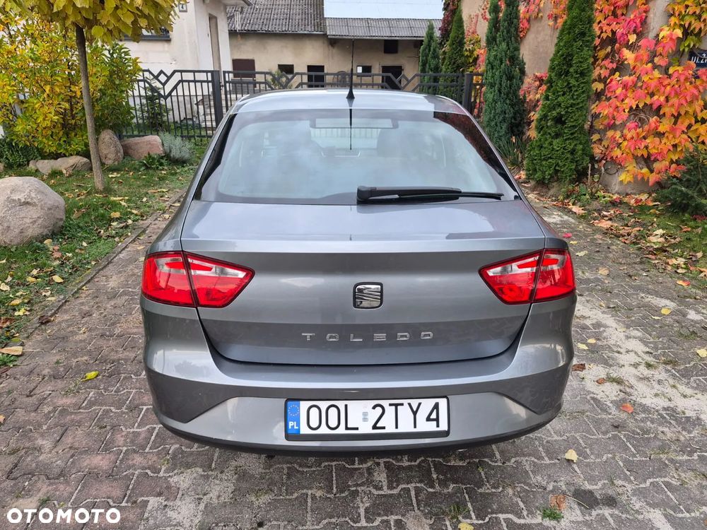 Seat Toledo 2013 photo 5