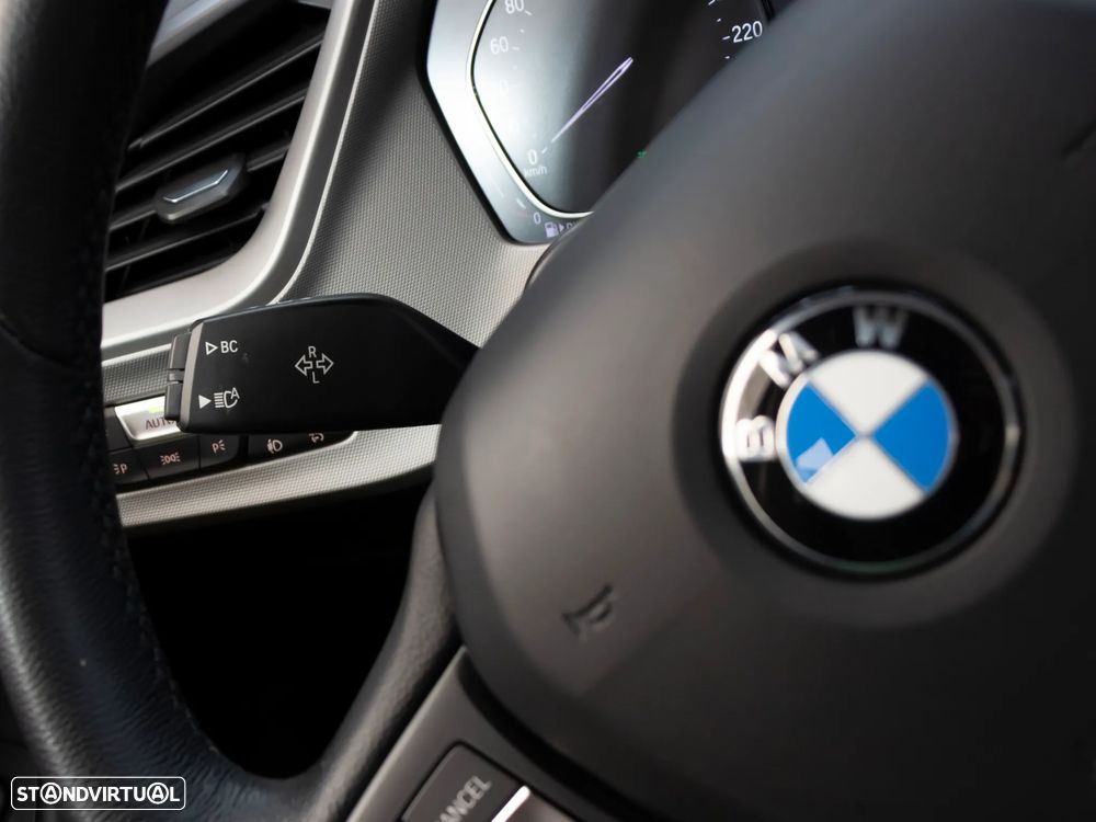 BMW 116 d Corporate Edition Auto - 23