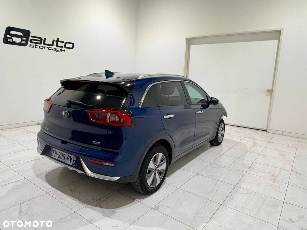 Kia Niro - 12