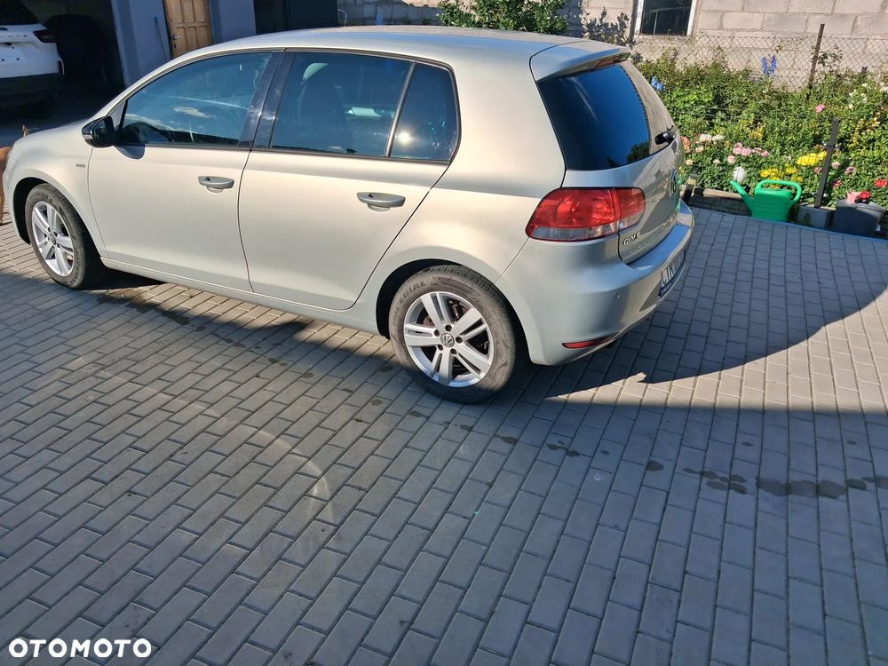 Volkswagen Golf 1.2 TSI MATCH - 10