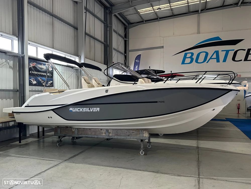 Quicksilver Activ 705 Open - 2