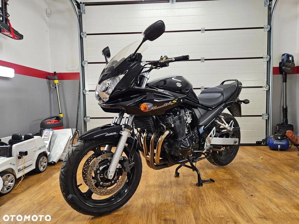 Suzuki Bandit - 1