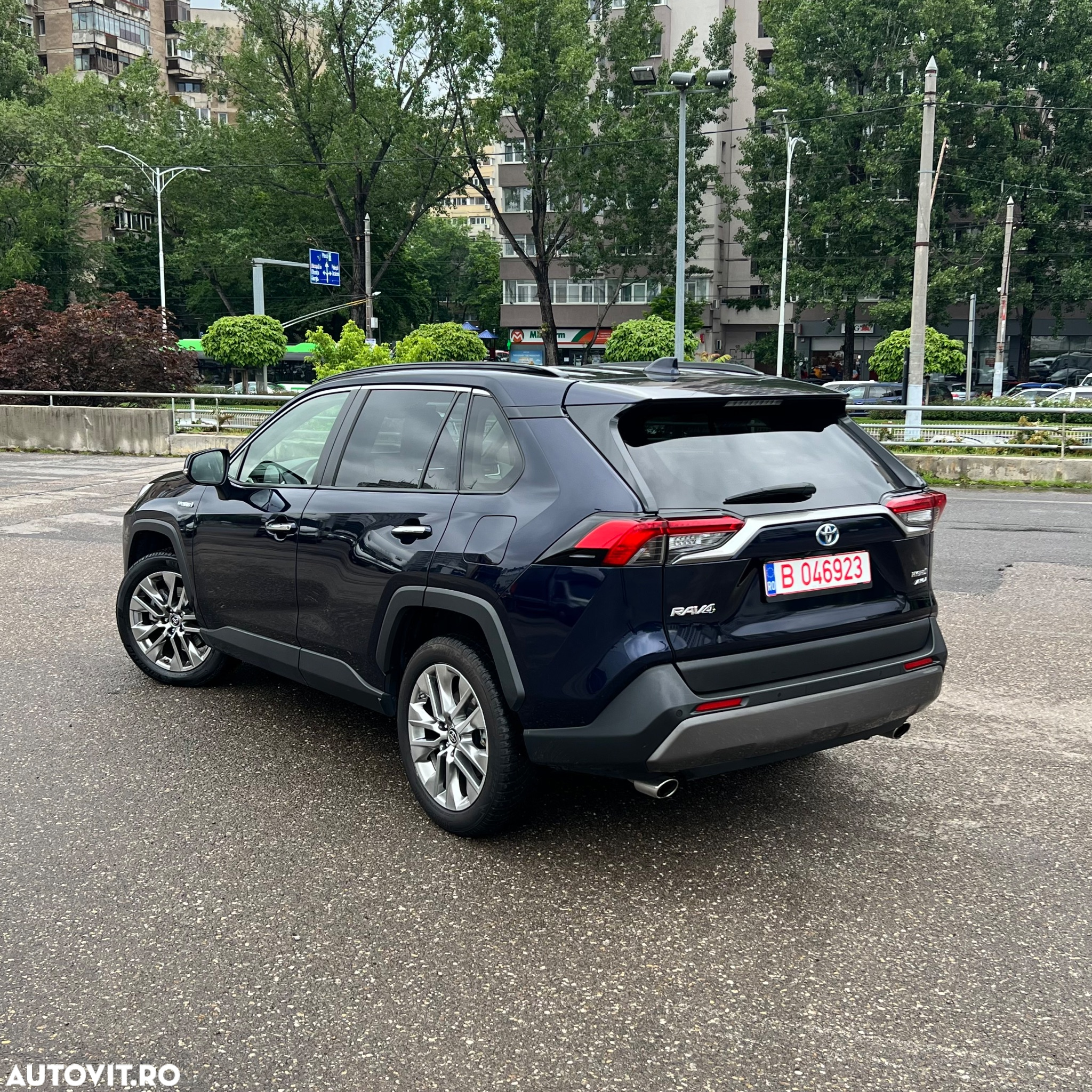 Toyota RAV4 2.5 Hybrid VVT-iE 4x4 Exclusive - 12