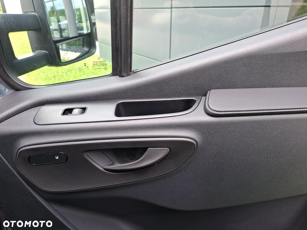 Mercedes-Benz Sprinter 319 CDI Podwozie 4325 mm - Autolaweta NPS - 36