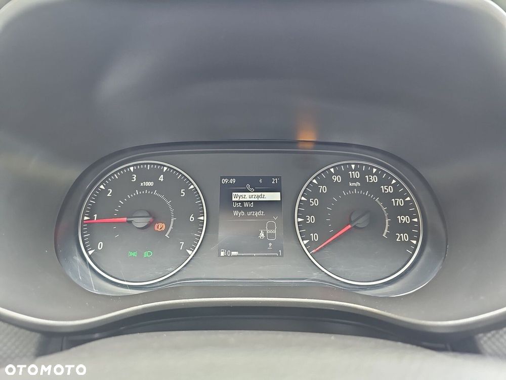Dacia Jogger 1.0 TCe Essential 7os - 27