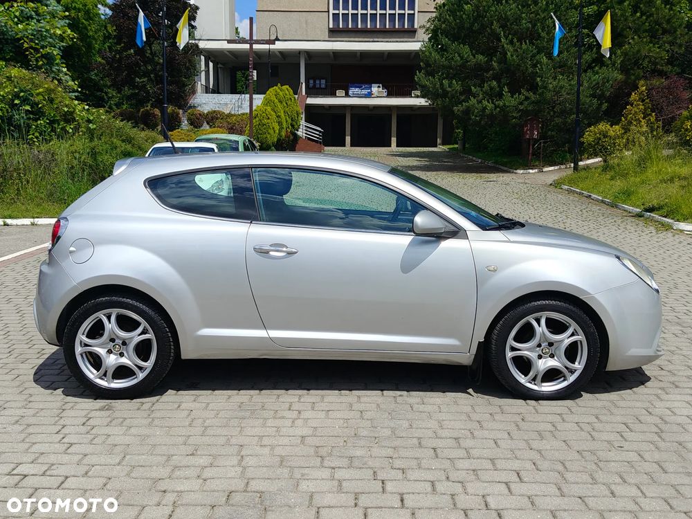 Alfa Romeo Mito 1.4 16V - 9