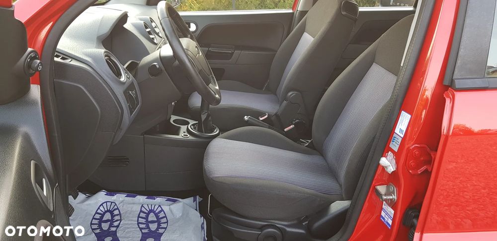Ford Fusion 1.6 TDCI Elegance - 11