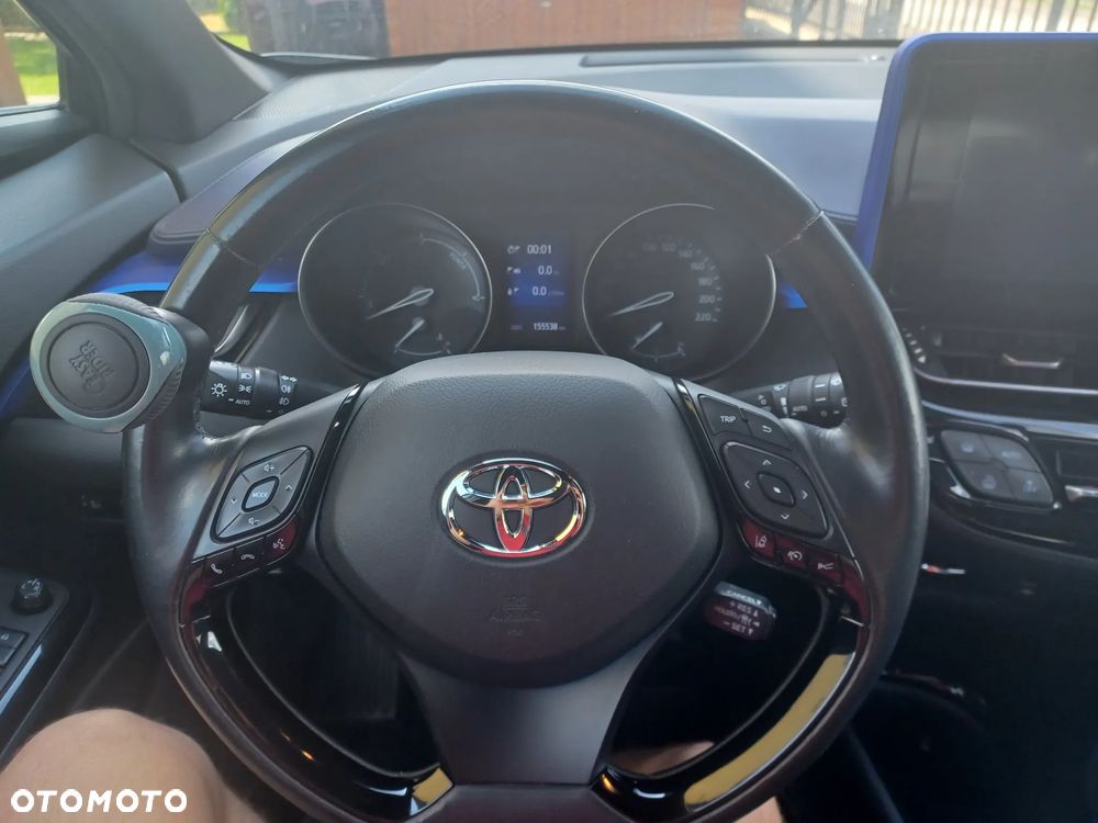 Toyota C-HR - 7