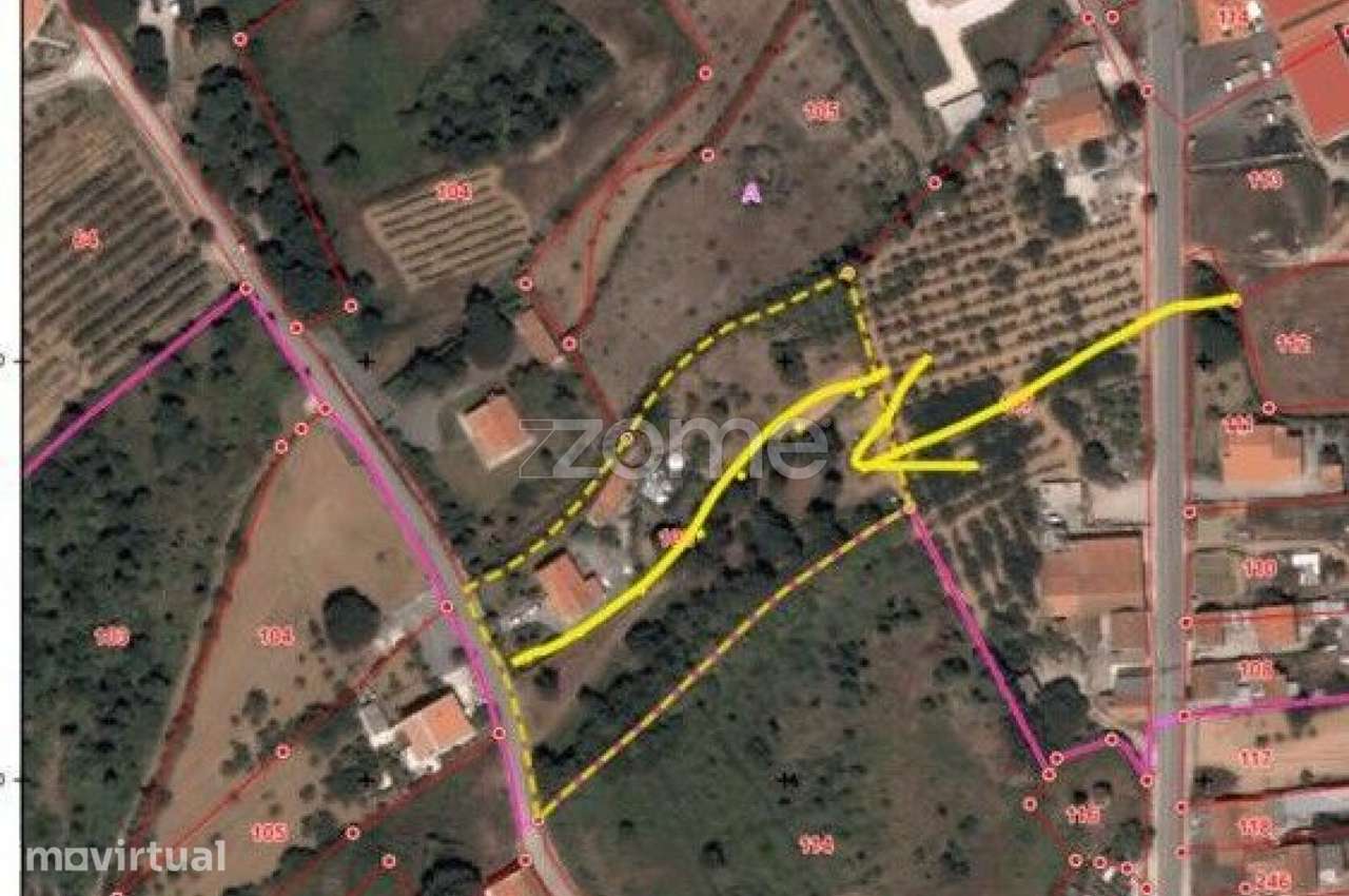 TERRENO URBANIZÁVEL USSEIRA, ÓBIDOS