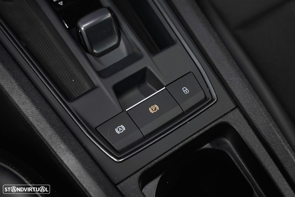 Cupra Formentor 1.4 e-Hybrid DSG VZ - 31