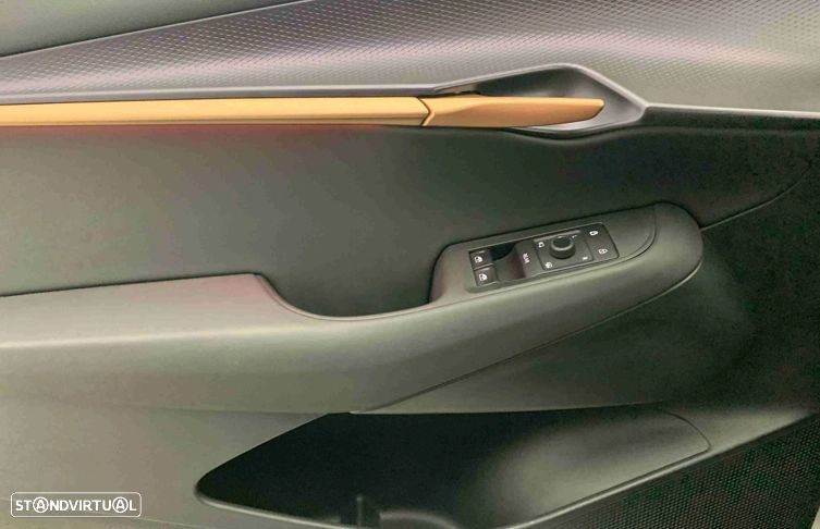 Cupra Tavascan - 12