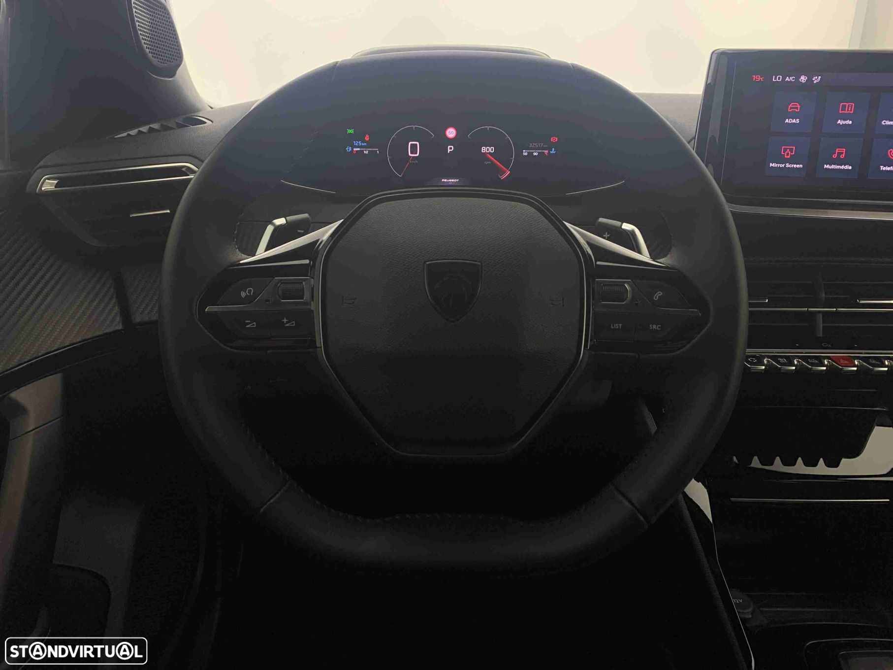 Peugeot 2008 1.2 PureTech Allure EAT8 - 12