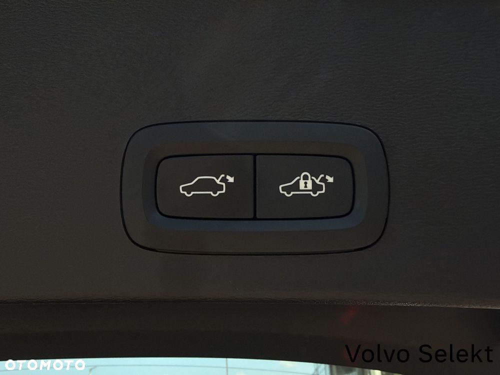 Volvo XC 40 - 29