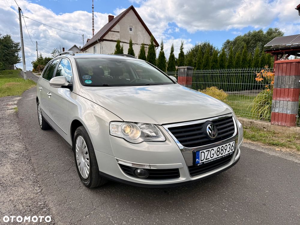 Volkswagen Passat 2.0 TDI DPF 4Mot Comfortline - 2