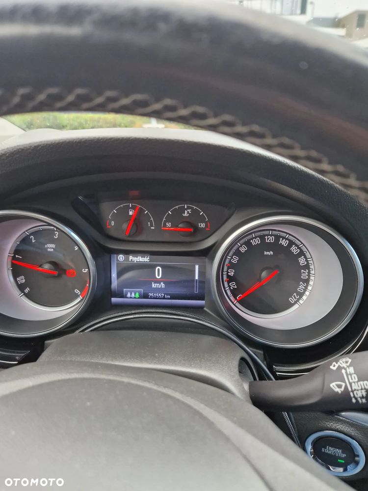 Opel Astra - 25