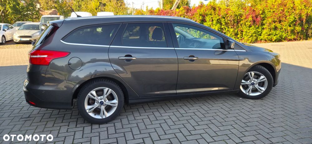 Ford Focus Turnier 1.0 EcoBoost Start-Stopp-System TITANIUM X - 14