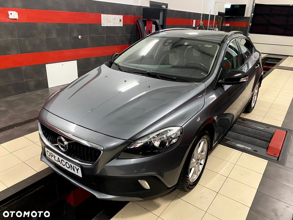 Volvo V40 Cross Country D2 Drive-E Dynamic Edition - 2