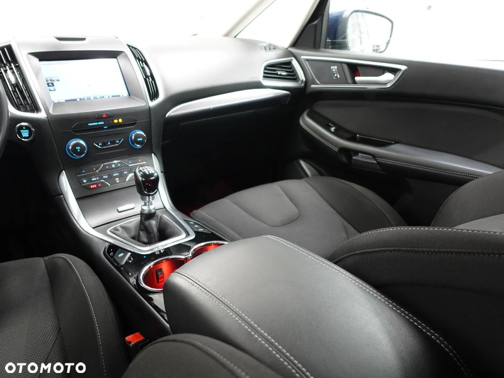 Ford S-Max 1.5 Eco Boost Start-Stopp Titanium - 37