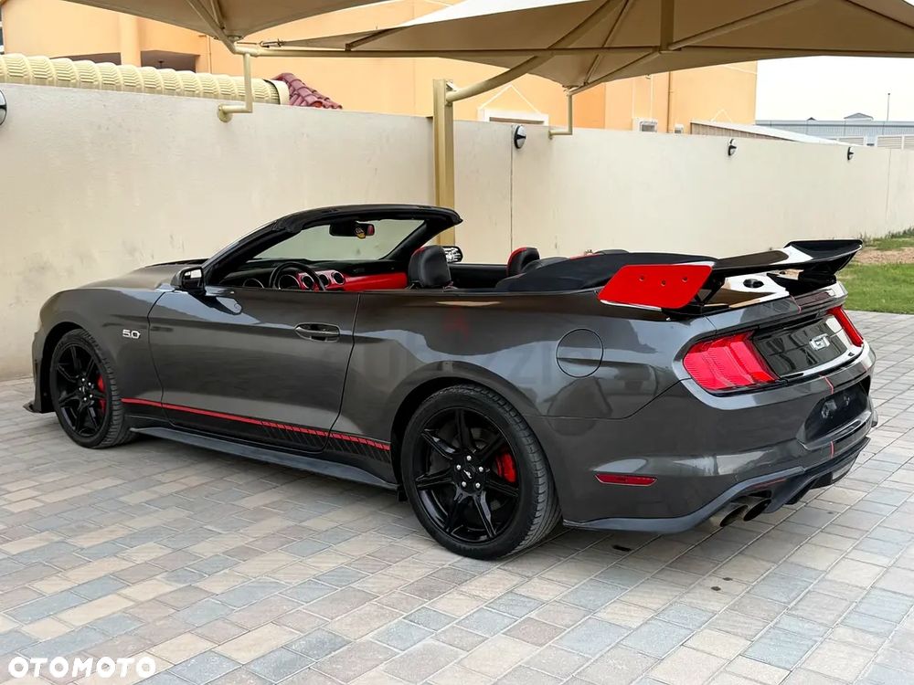 Ford Mustang - 7
