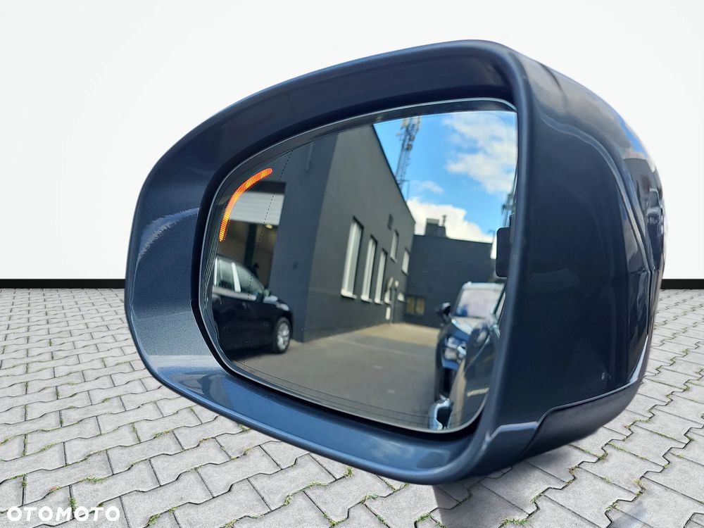 Volvo XC 60 B4 B Momentum Pro - 25