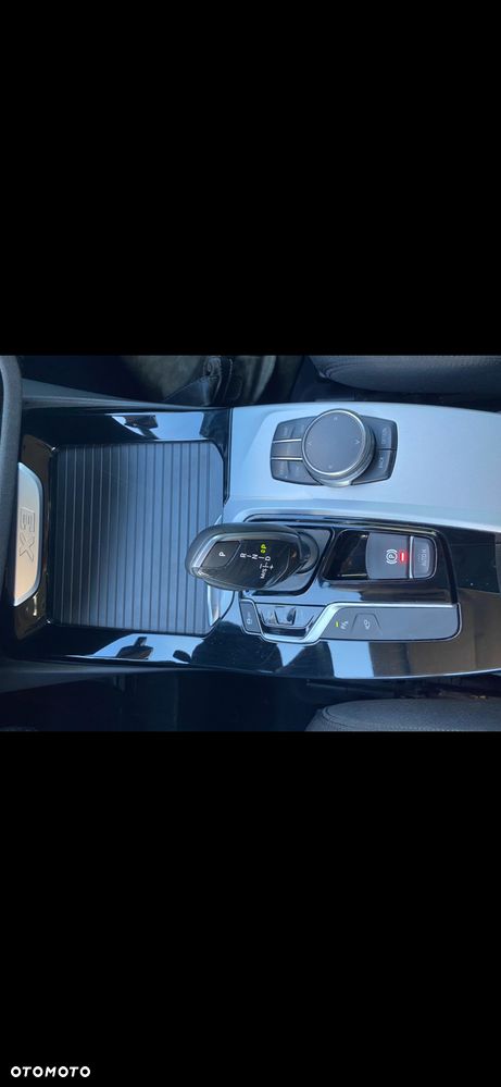 BMW X3 sDrive18d - 11