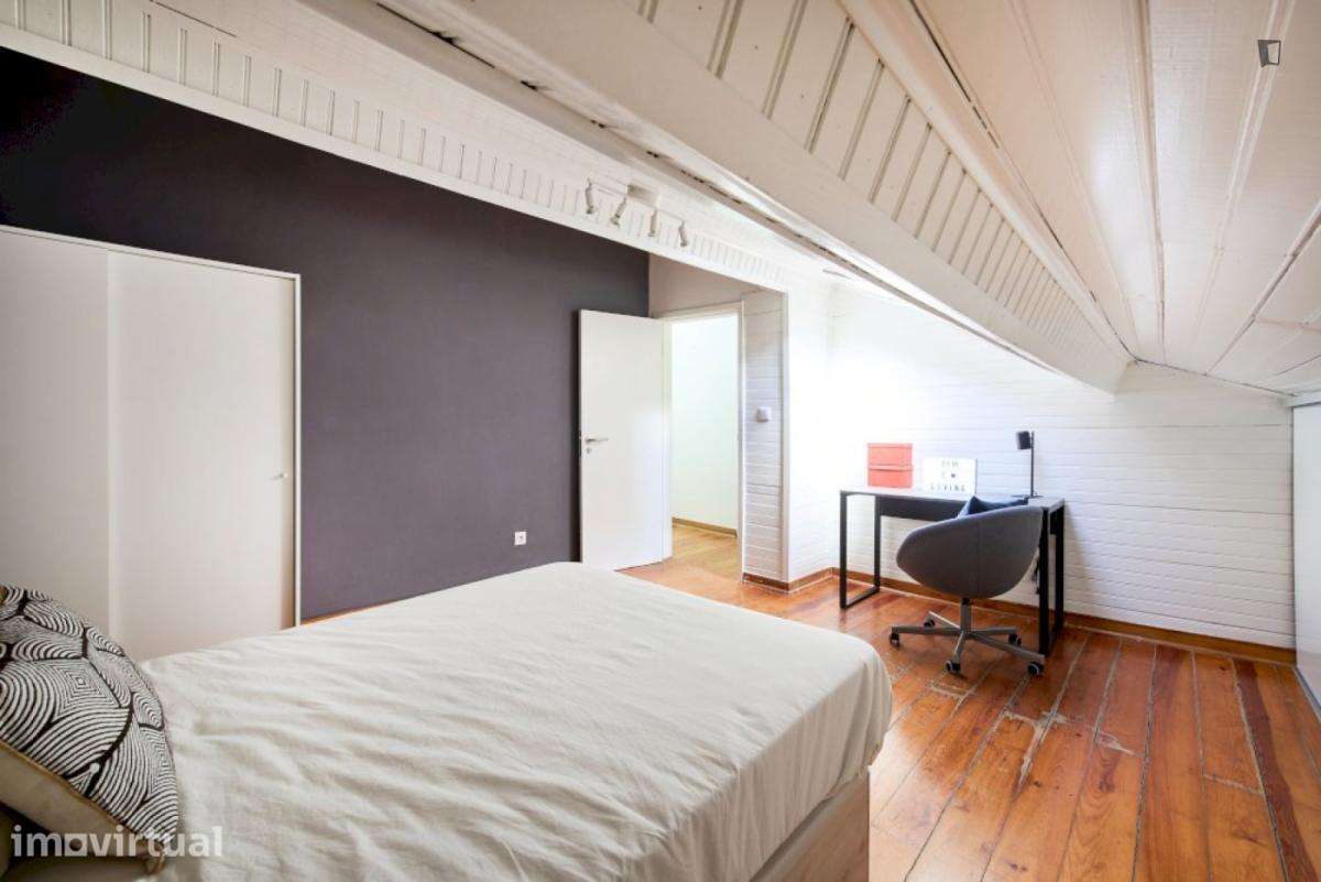 Quarto - localizado em Amadora Lisbon - Grande imagem: 4/25