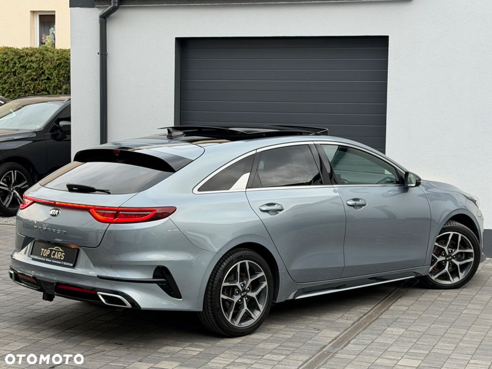 Kia ProCeed 1.5 T-GDI DCT7 OPF GT LINE - 36