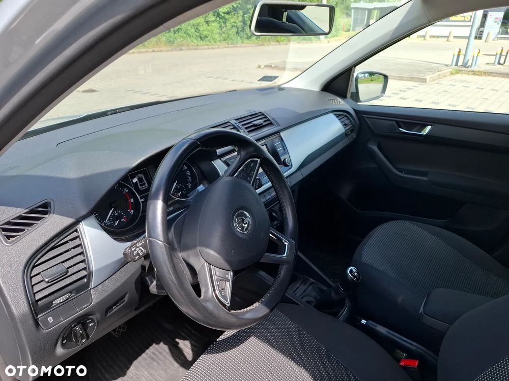 Skoda Fabia - 6