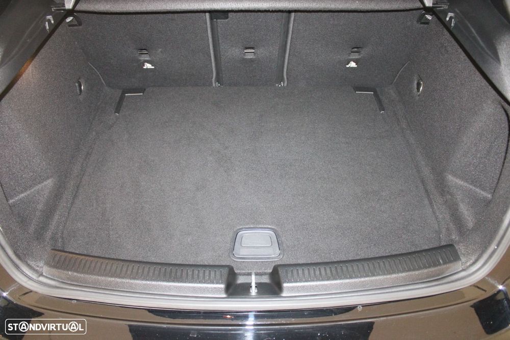 Mercedes-Benz A 160 — fotografia 34