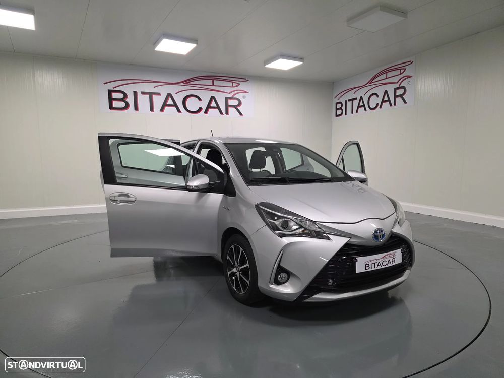 Toyota Yaris 1.5 HSD Comfort +P.Style+P.Techno - 15