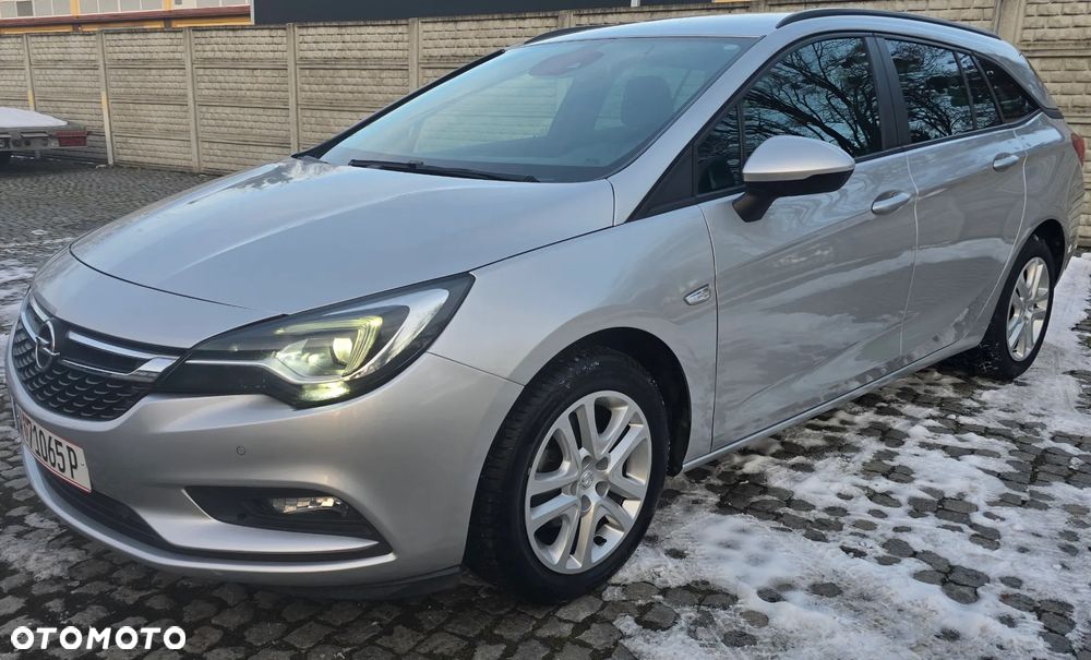 Opel Astra 1.6 CDTI DPF ecoFLEX TourerStart/Stop Selection - 1
