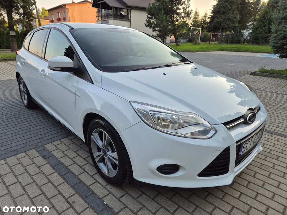 Ford Focus 1.0 EcoBoost Start-Stopp-System Ambiente - 13
