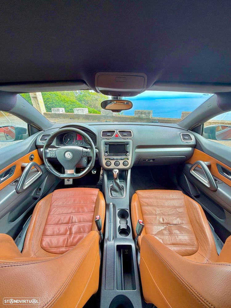 VW Scirocco 2.0 TFSi Sport - 13