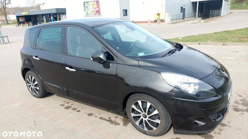 Renault Scenic - 1