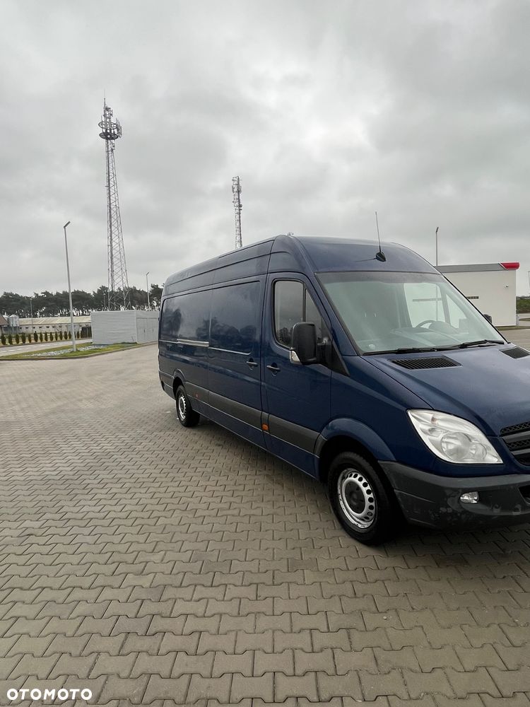 Mercedes-Benz Sprinter - 3