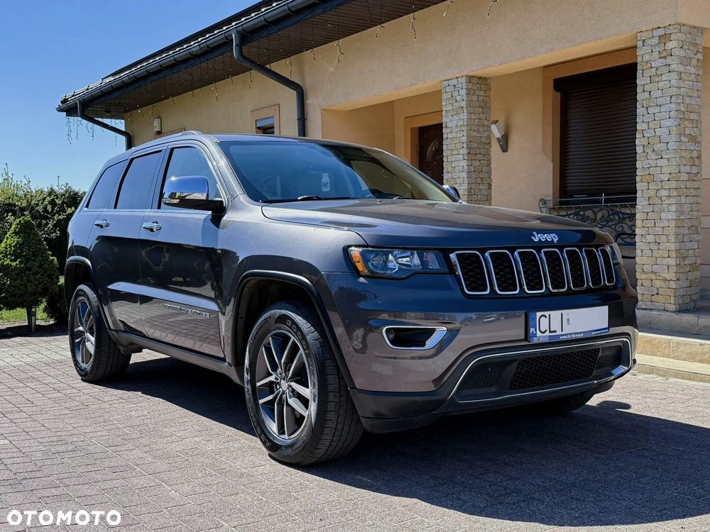 Jeep Grand Cherokee - 8