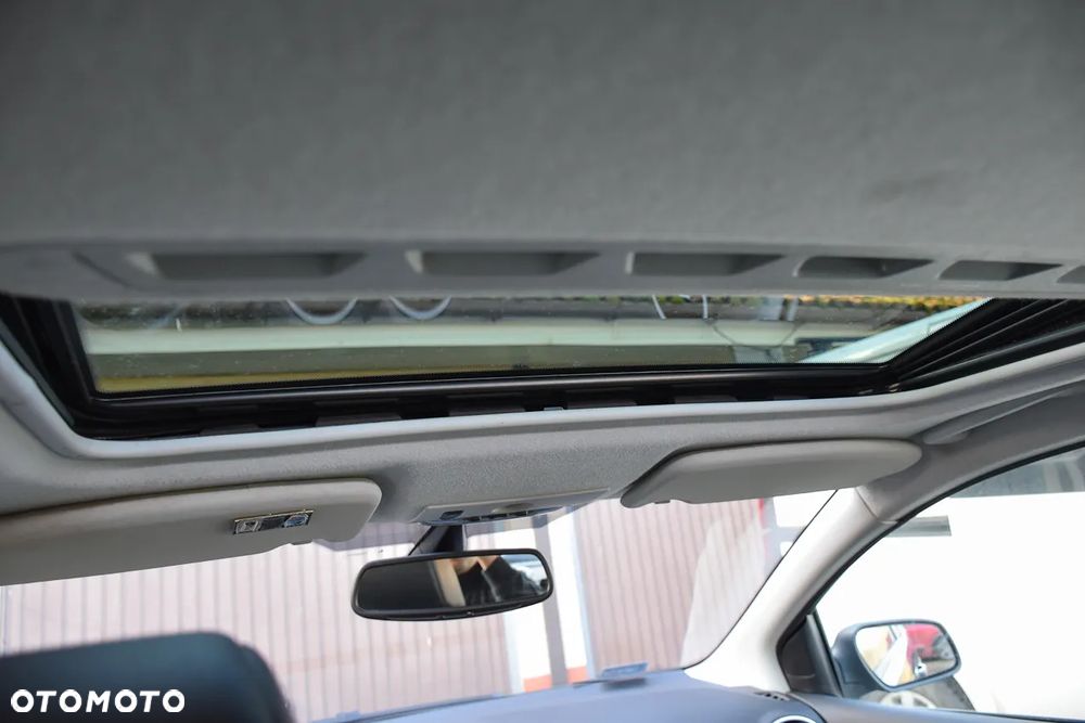 Ford Focus 1.6 16V Titanium - 36