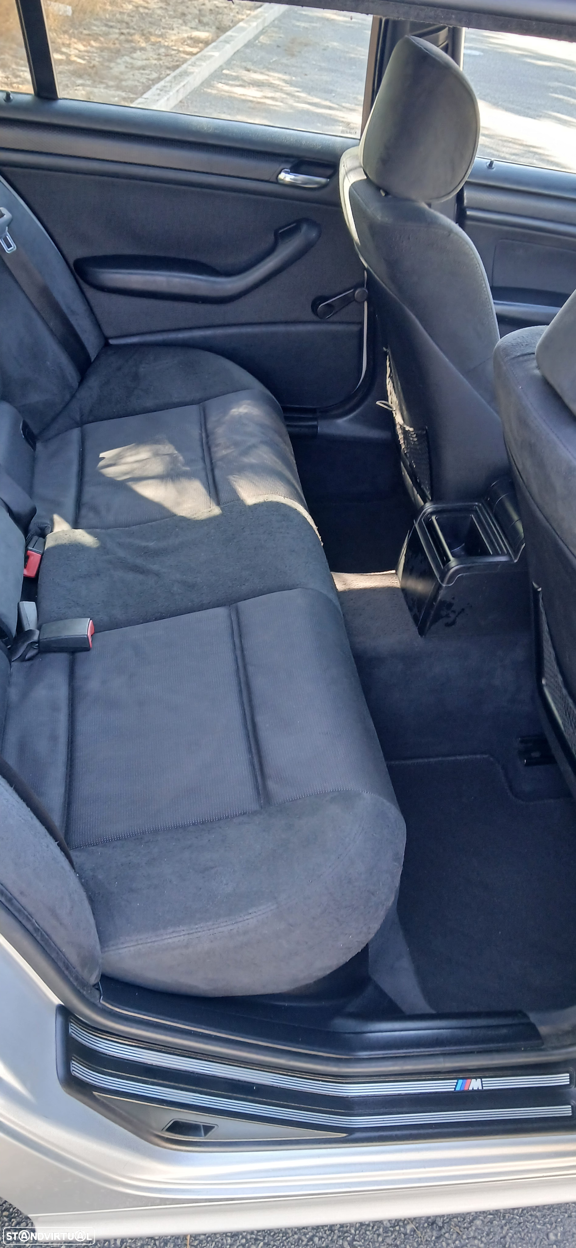 BMW 320 d Touring - 16