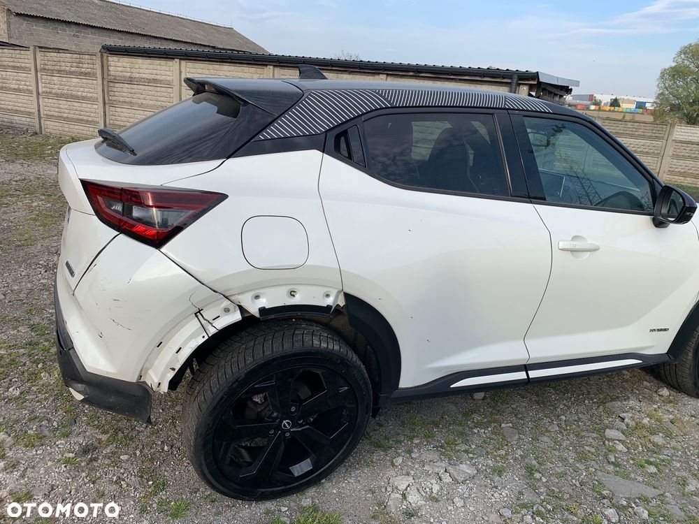 Nissan Juke 1.6 4AMT Premiere Edition - 6
