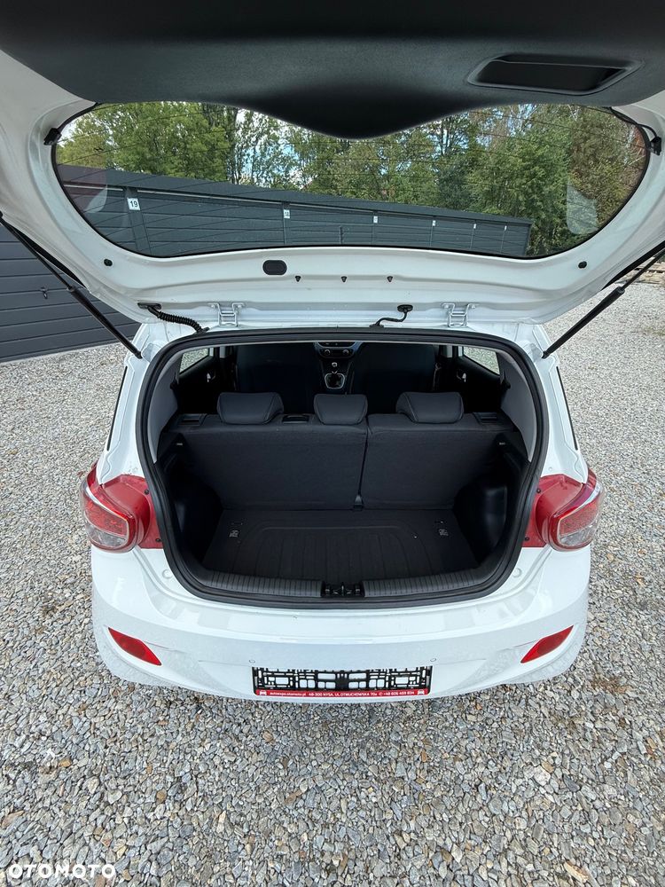 Hyundai i10 1.0 BlueDrive Go - 17